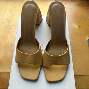 BY FAR Michele Heels